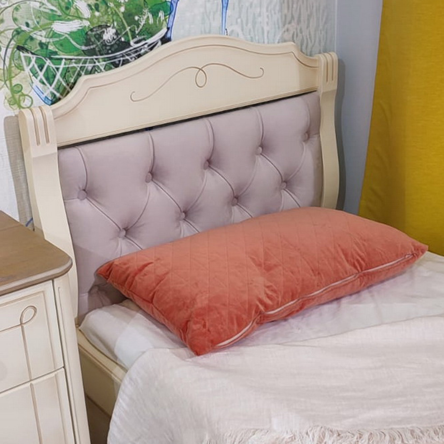 Кровать мягкая массив с ящиком Бетти №37 1200х2000