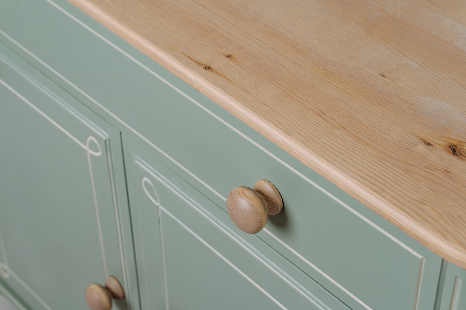 Комод с ящиком массив сосны Бетти №2