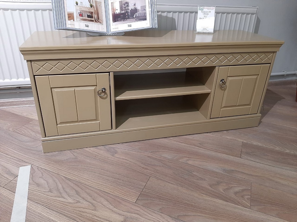 Тумба ТВ Дания