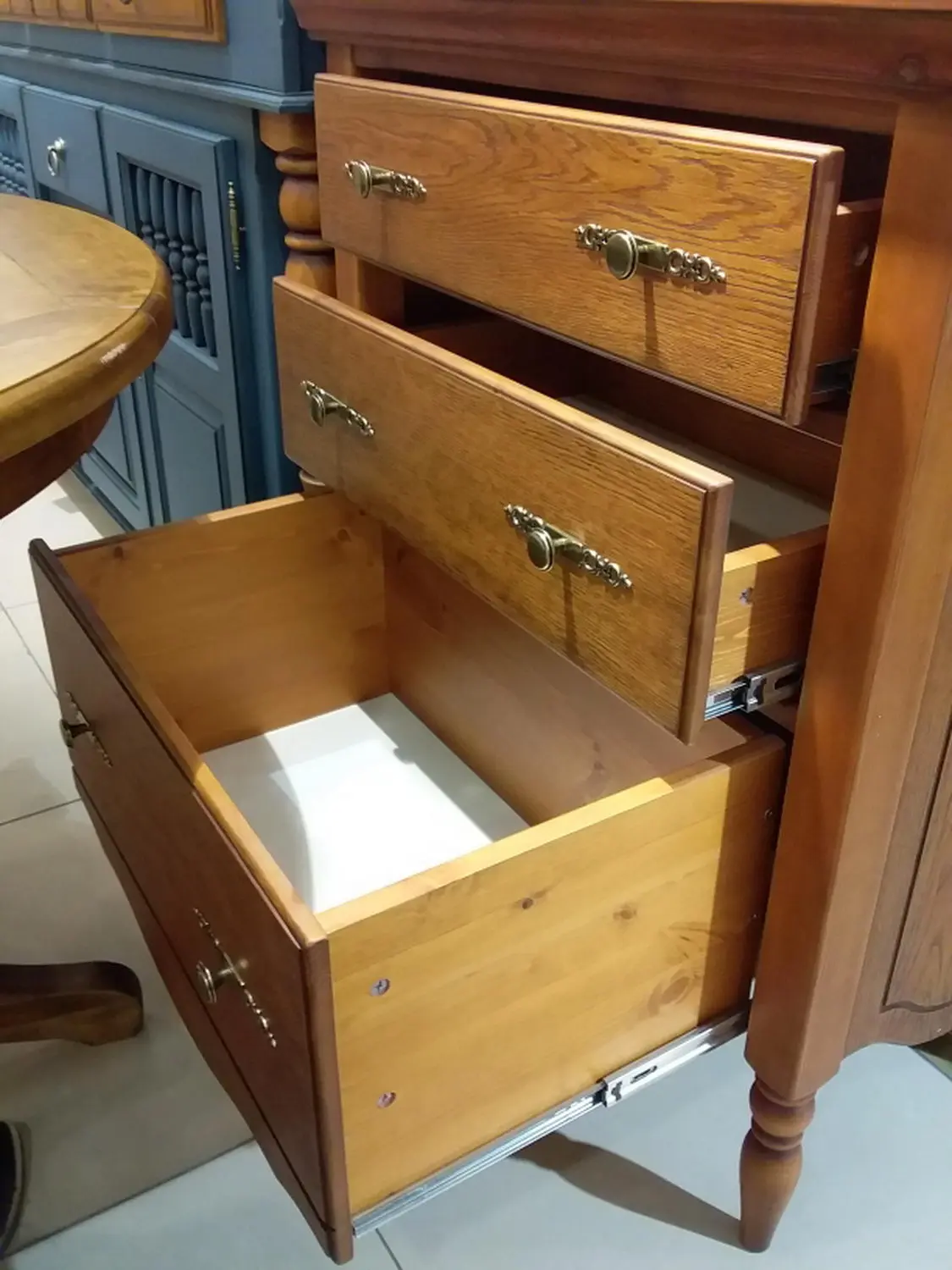 Комод сосна с 3 ящиками Бьерт 1-54