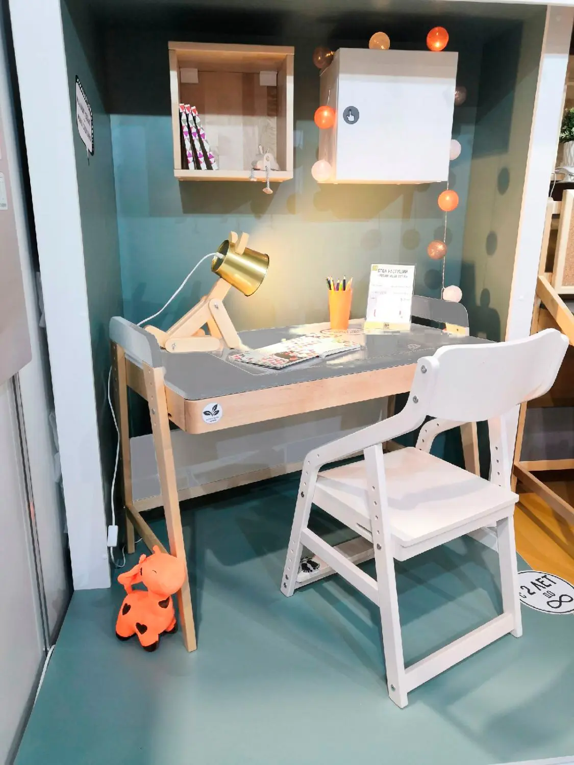 Стол массив березы Rabbit Wood Kids Серый