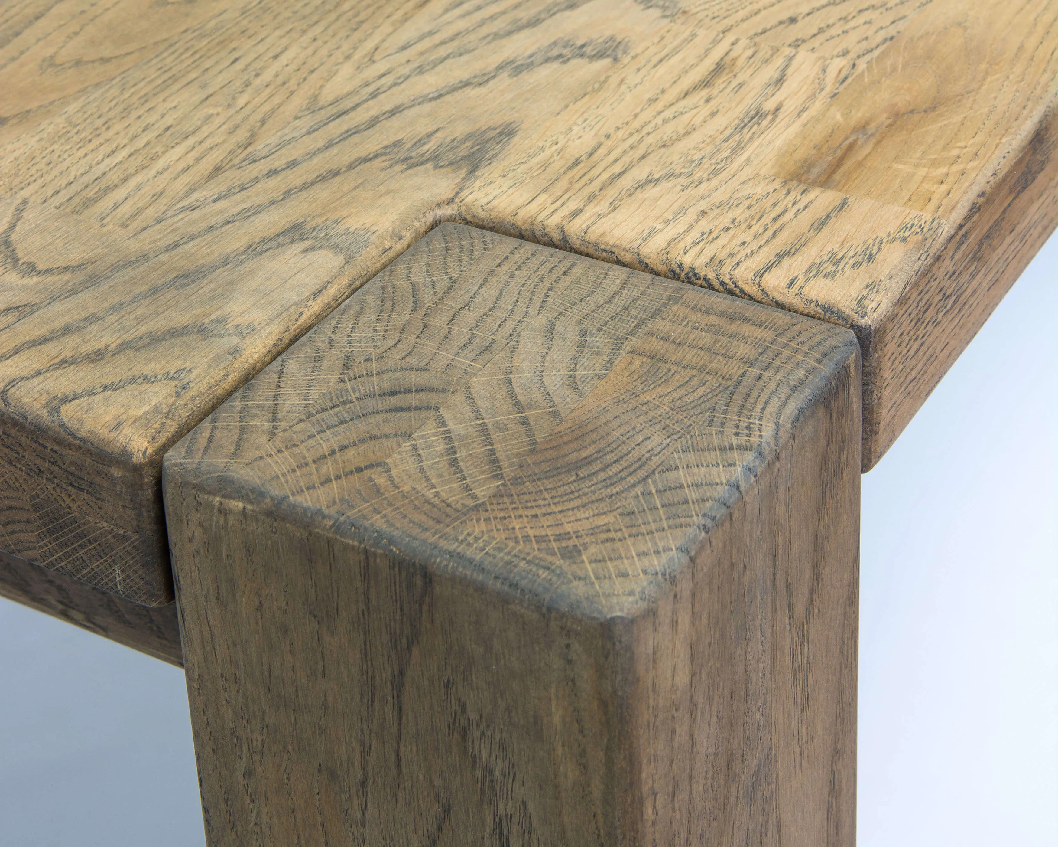 Стол журнальный из дуба Аляска 1100*700 (толщина столешницы 40 мм) "SR"