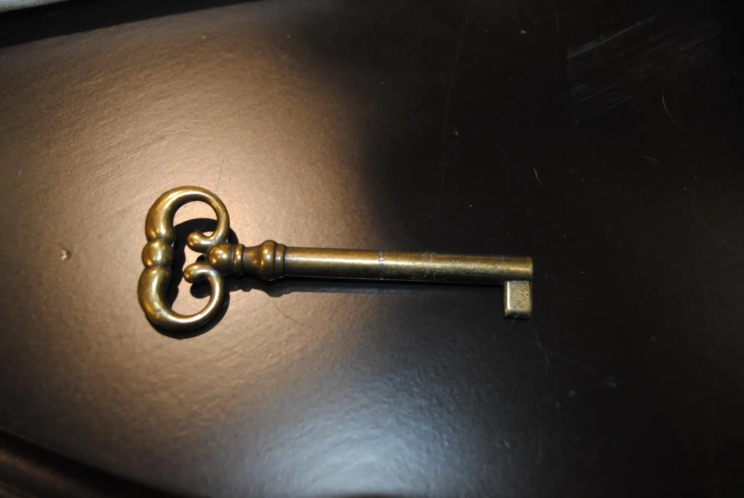 Шкаф-витрина Скандия 1-створчатый с 1 ящиком 3.19.02