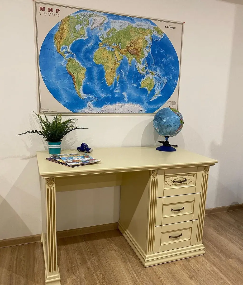 Стол Верона письменный 3 ящика