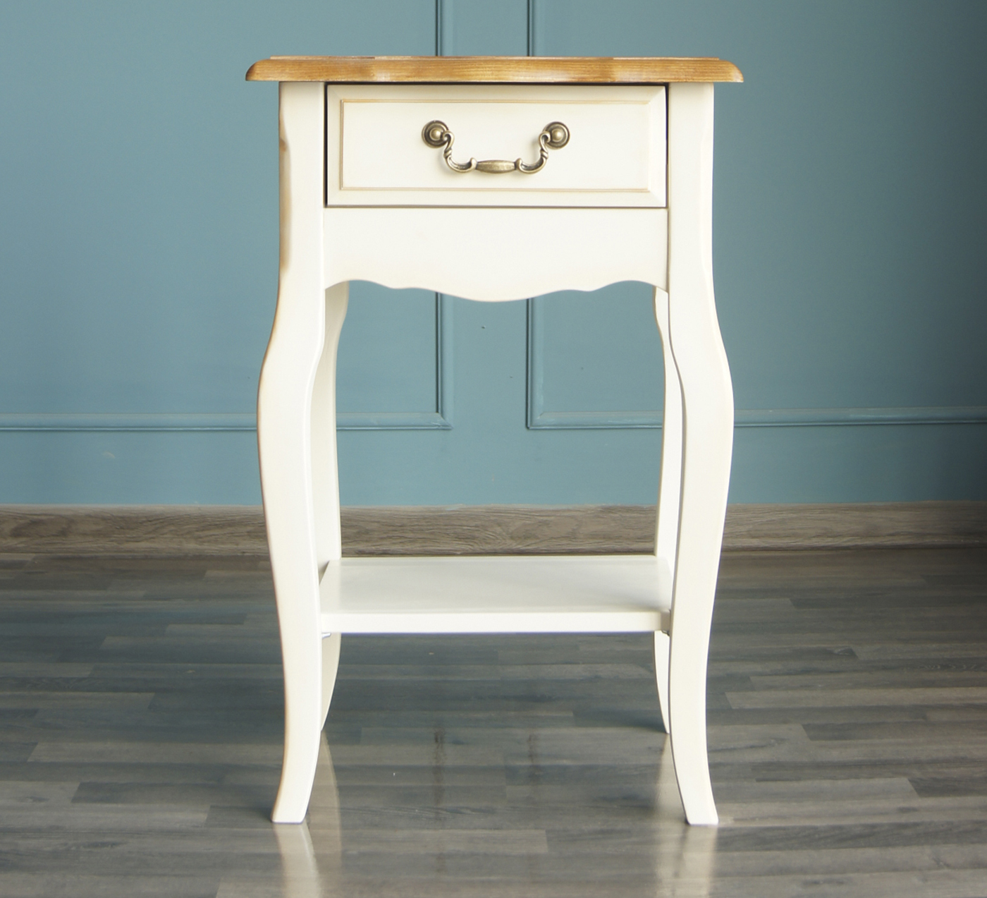 Прикроватная тумба "Leontina" с одним ящиком