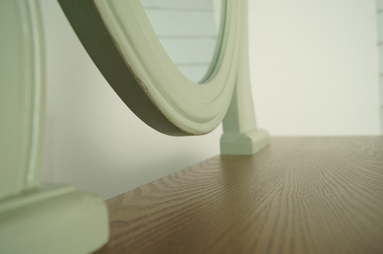 Туалетный стол с 5 ящиками "Olivia"