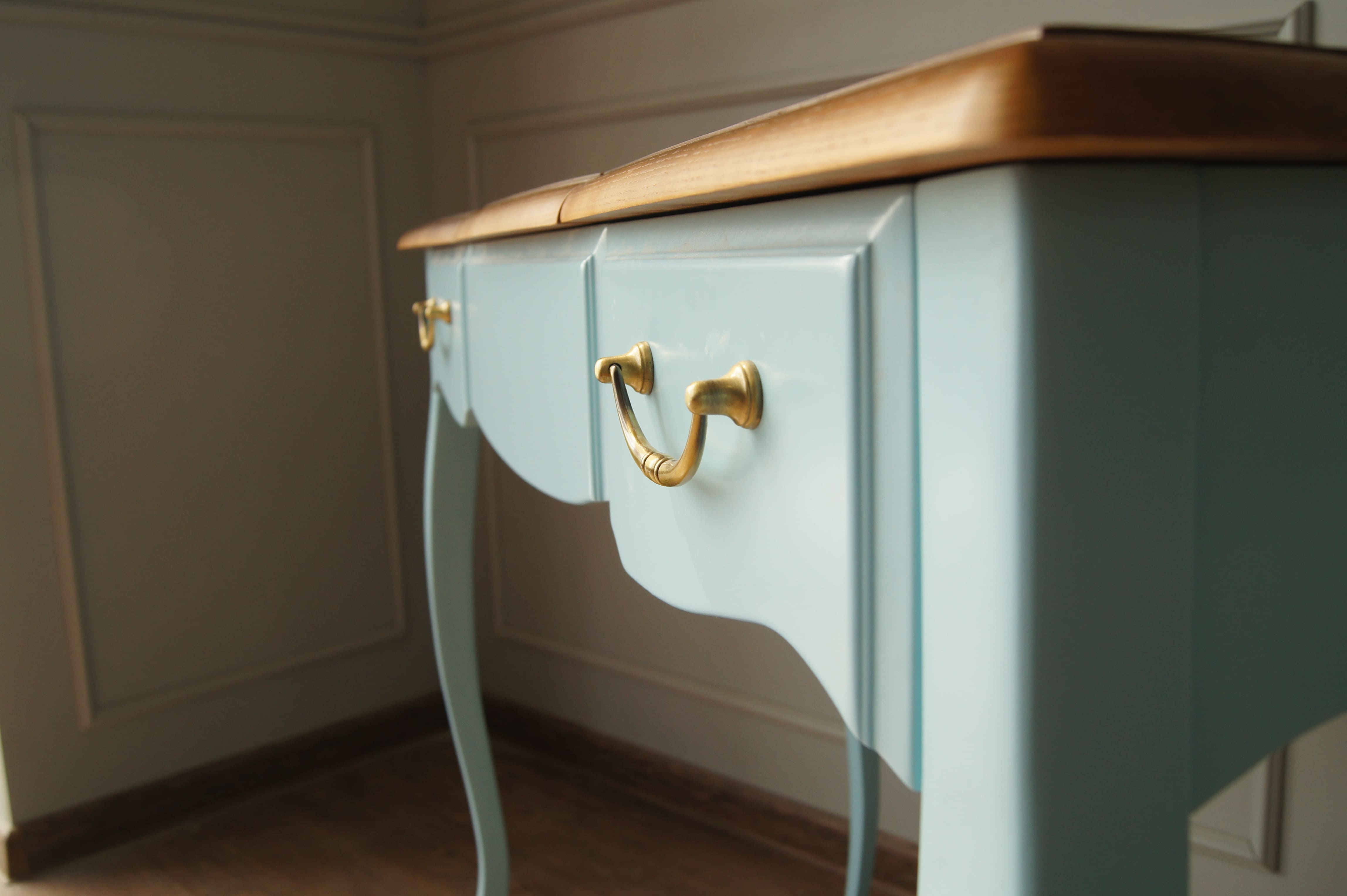 Туалетный стол с ящиками "Leontina Blue"