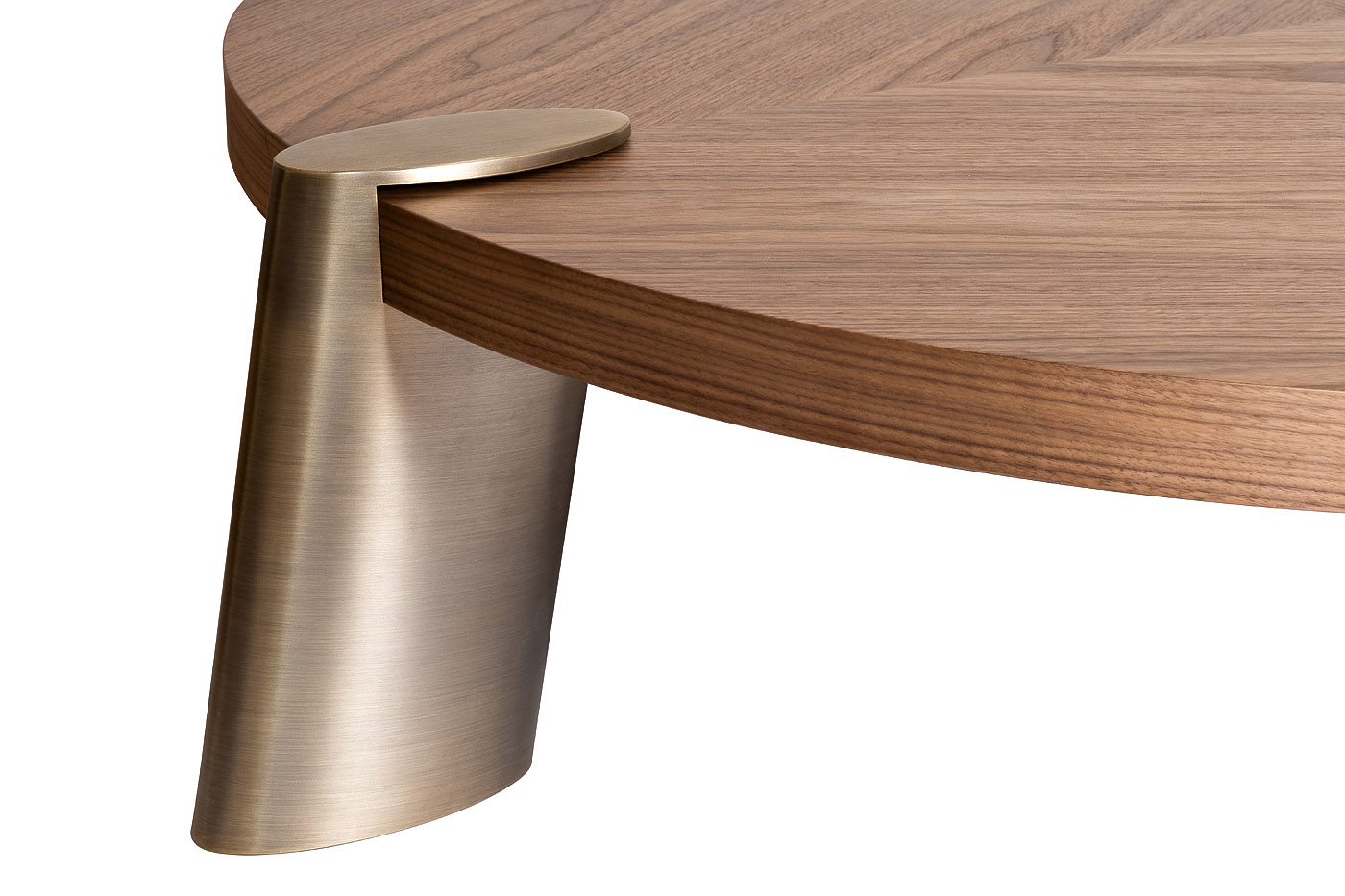 58DB-CT17191LT Стол журнальный св.орех