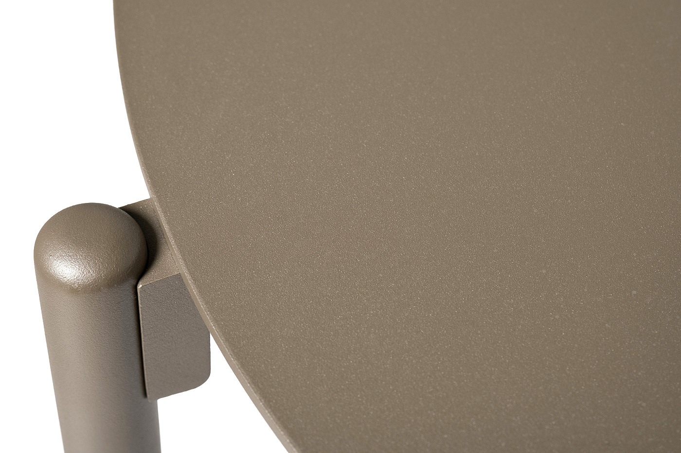 39AR-STOL-T241 CH Стол журнальный уличн."Атмосфера"(M) шампань 