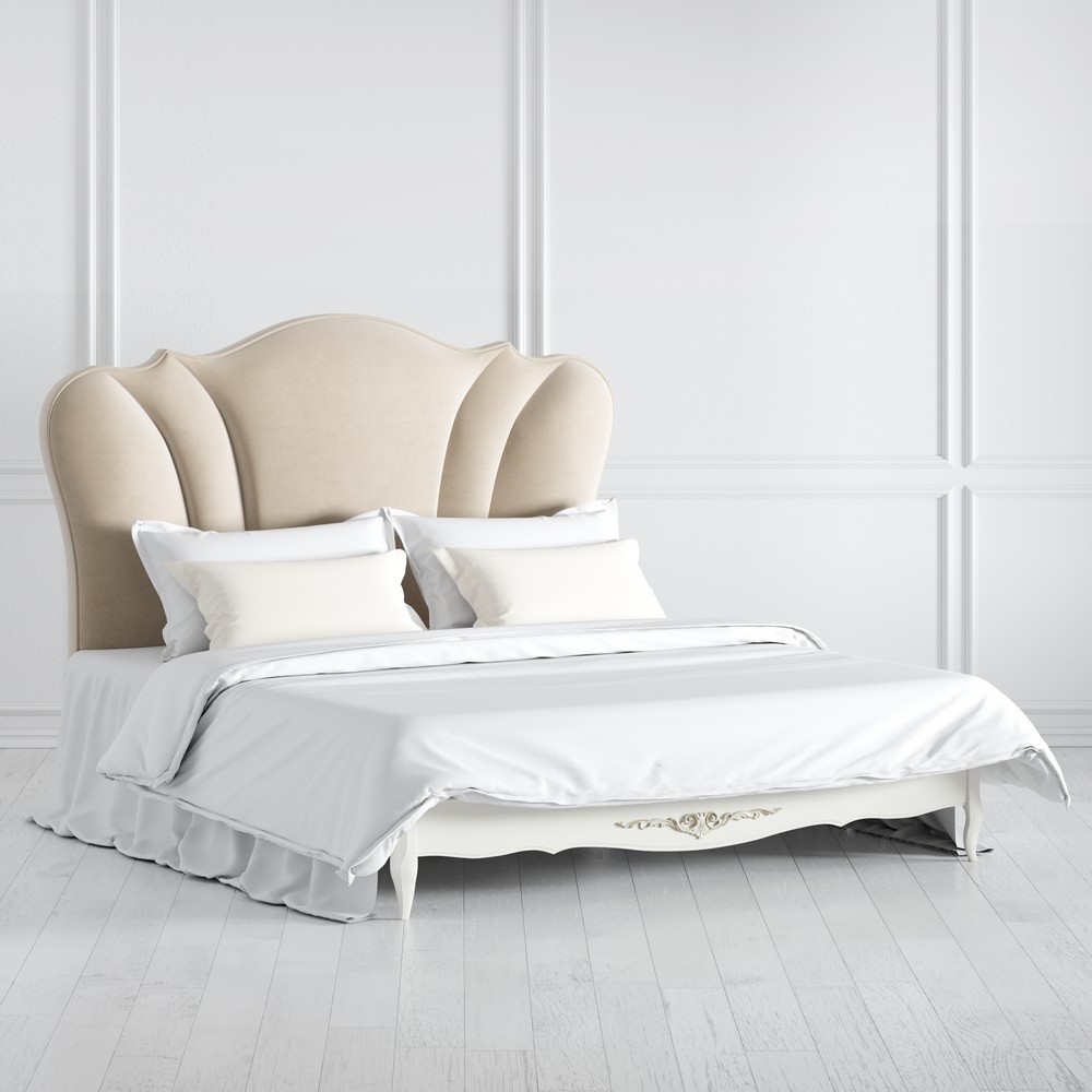 Кровать с мягким изголовьем 180*200 