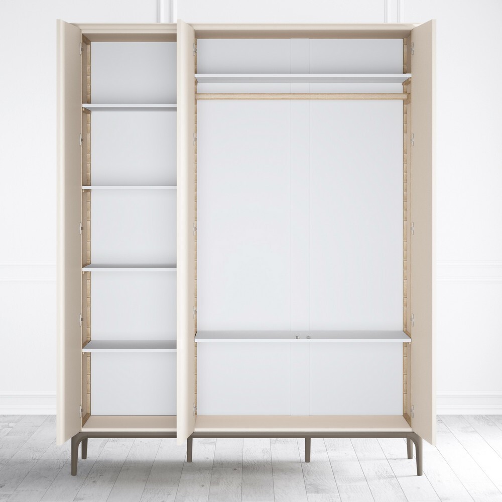 Шкаф 3 двери 