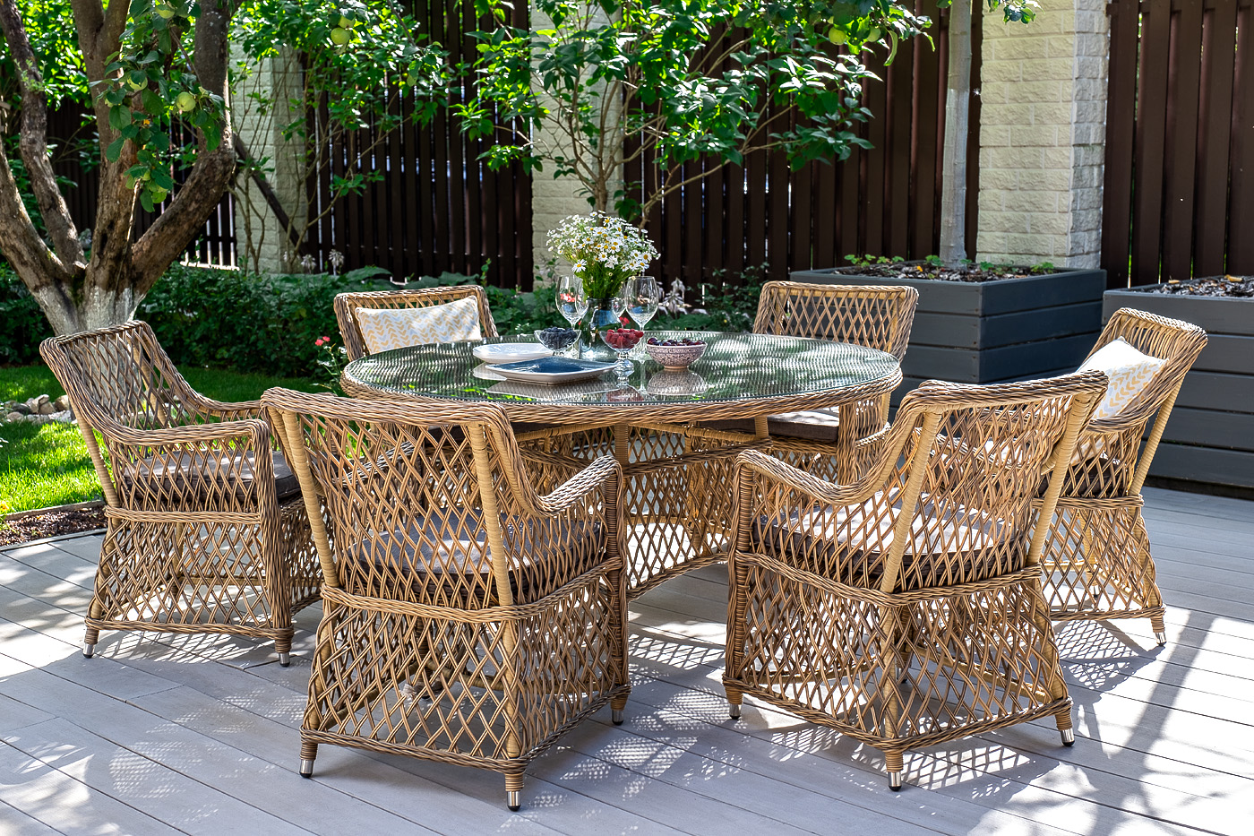 "Латтини" плетеное кресло из искусственного ротанга, цвет соломенный