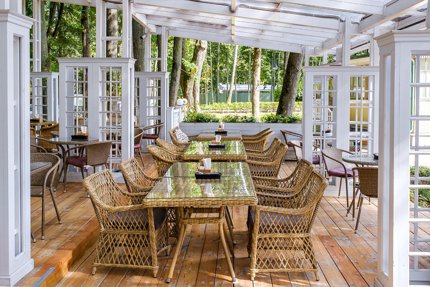 "Латтини" плетеное кресло из искусственного ротанга, цвет соломенный