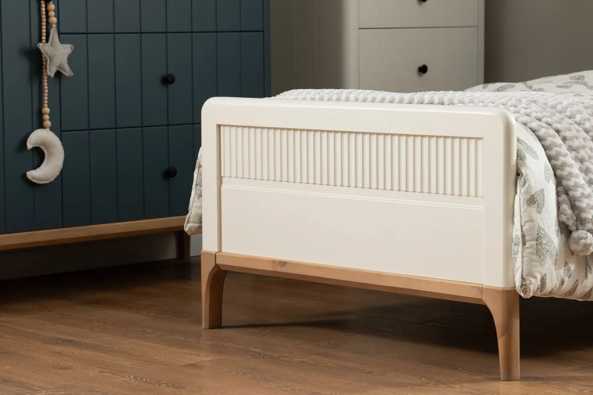 Кровать массив сосны Грета №2 800х1600