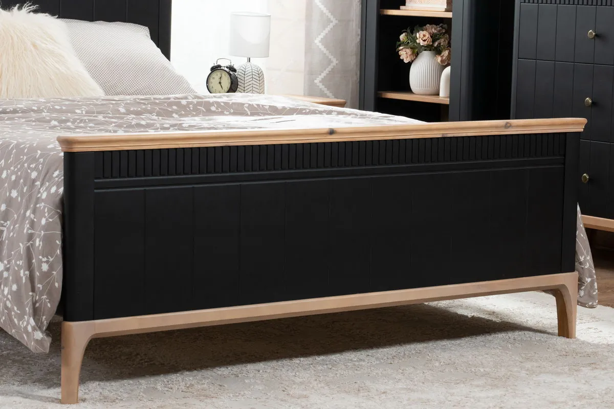 Кровать деревянная Грета №18 1200х2000